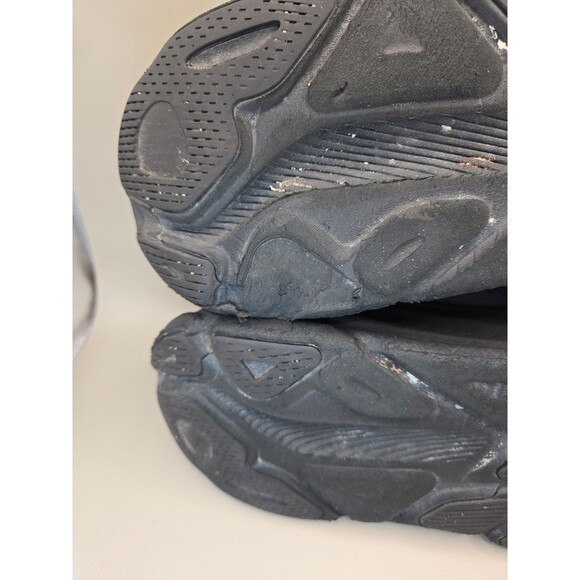 Hoka One One Clifton 9 Shoes Mens 13D Triple Black Running Athletic Gym Sneakers